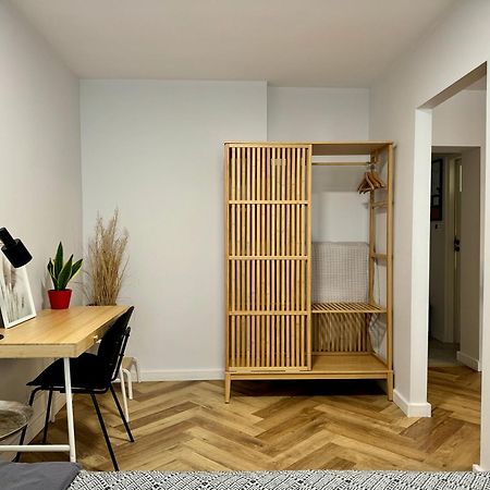 Apartamento Tandem In Old Town - 24H Self Check-In Breslavia Exterior foto