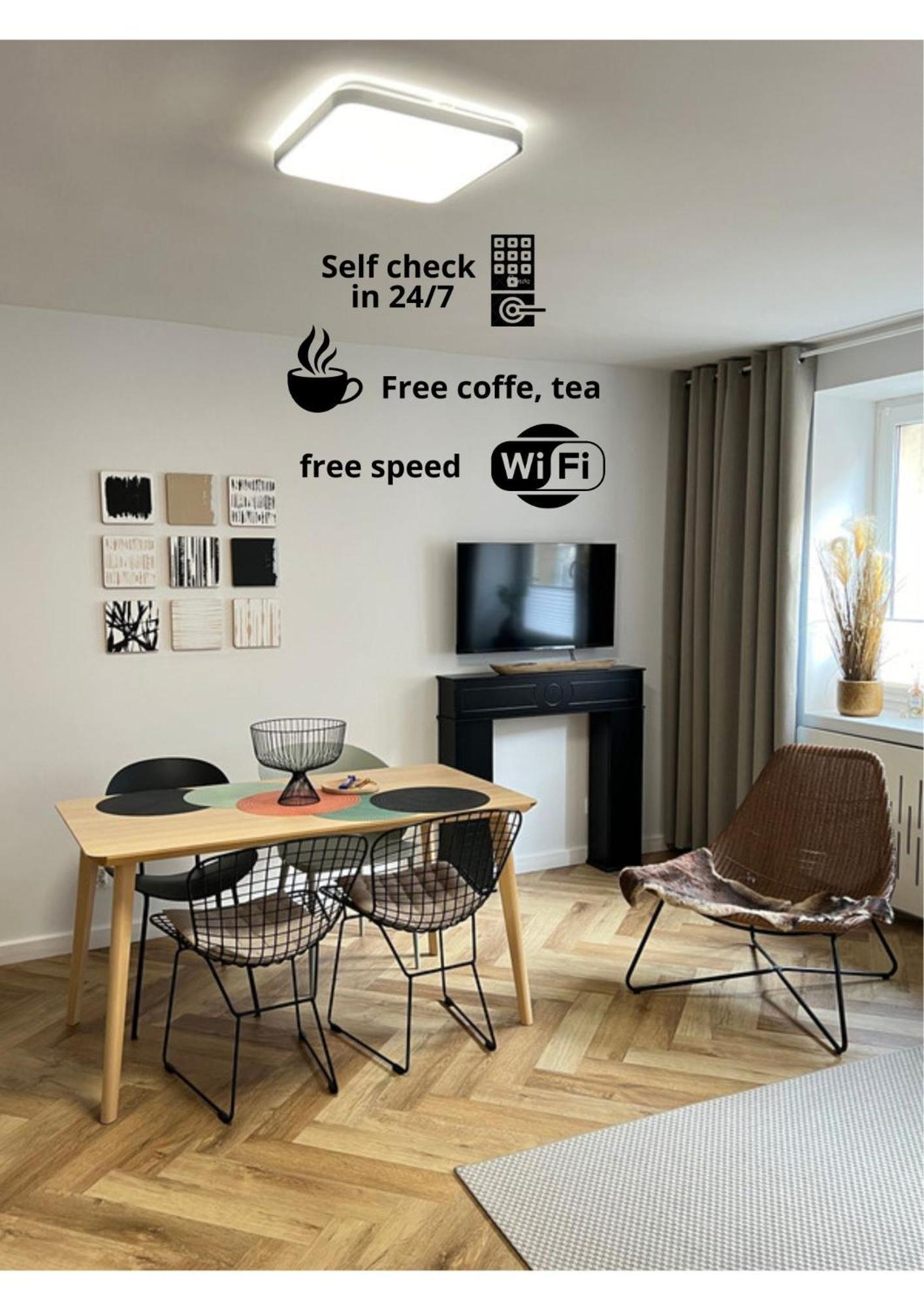 Apartamento Tandem In Old Town - 24H Self Check-In Breslavia Exterior foto